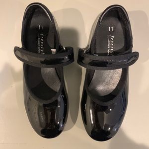 Black tap shoes